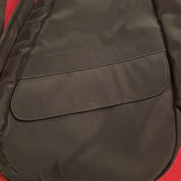 Healthy Back Bag, black, cross body bag. Lots of pockets inside and out. - Picture 5 of 11